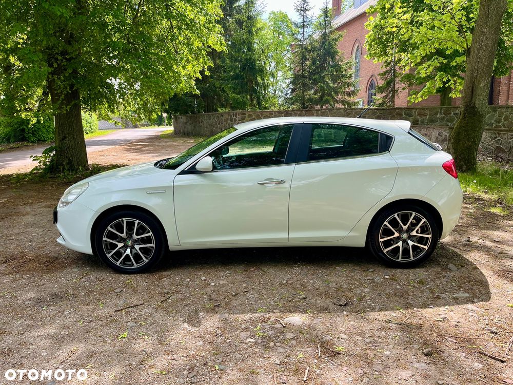 Alfa Romeo Giulietta 2.0 JTDM 16V Turismo - 8