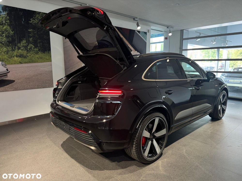 Porsche Macan - 8