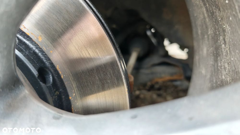 Mitsubishi Outlander 2.0 4WD CVT Diamant Edition+ - 32