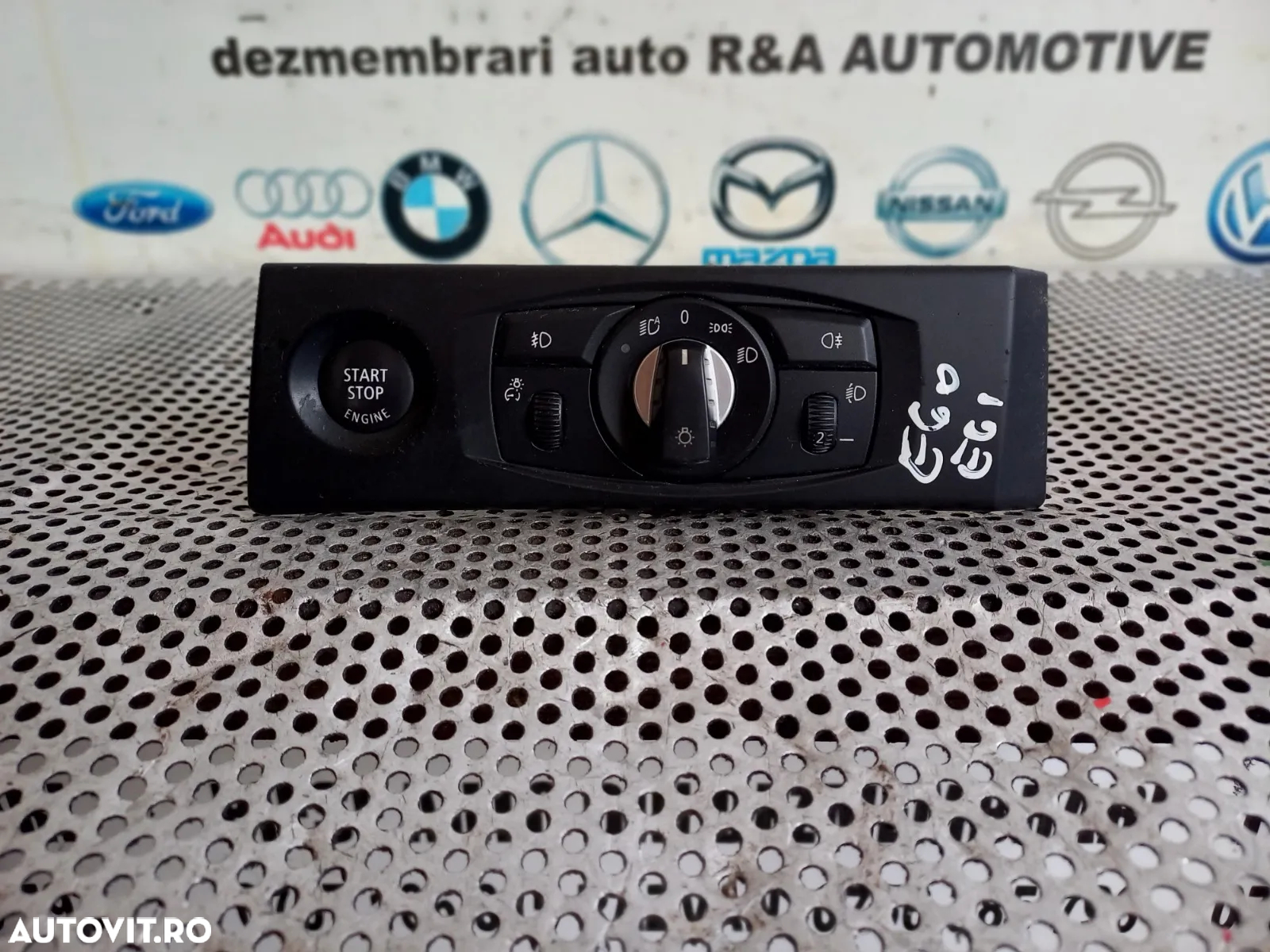 Bloc Lumin Buton Start Stop Bmw E60 E61   - Dezmembrari Arad - 2