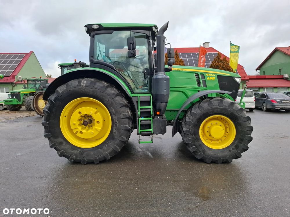 John Deere 6250R - 4