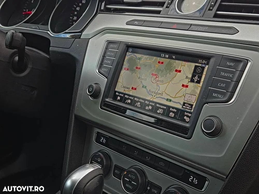 Volkswagen Passat Variant 1.6 TDI (BlueMotion Technology) DSG Comfortline - 13