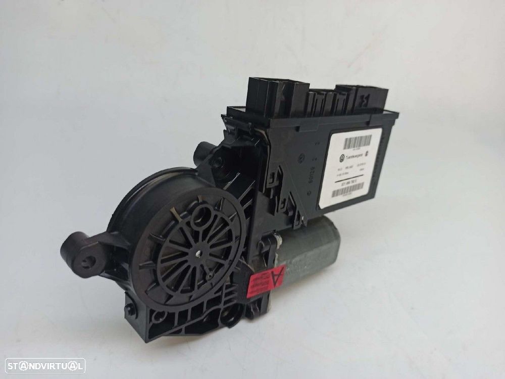 MOTOR ELEVADOR FRENTE DIREITO VOLKSWAGEN TOUAREG (7LA) TDI V6 - 6