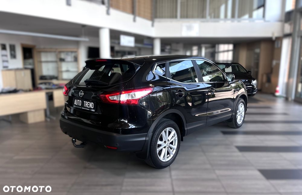 Nissan Qashqai 1.2 DIG-T N-Connecta EU6 - 4