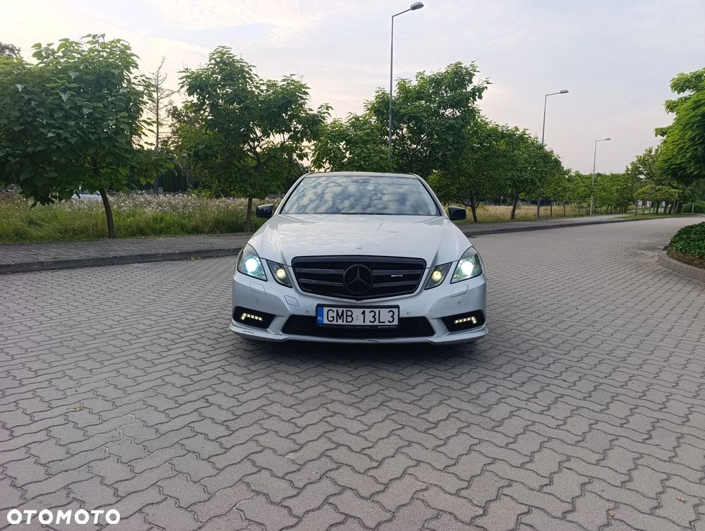 Mercedes-Benz Klasa E - 1