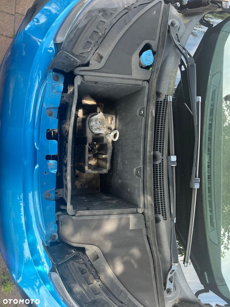 BMW i3 (Range Extender) - 10