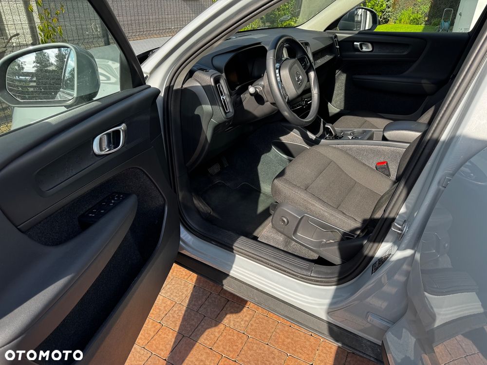 Volvo XC 40 B3 Core - 13