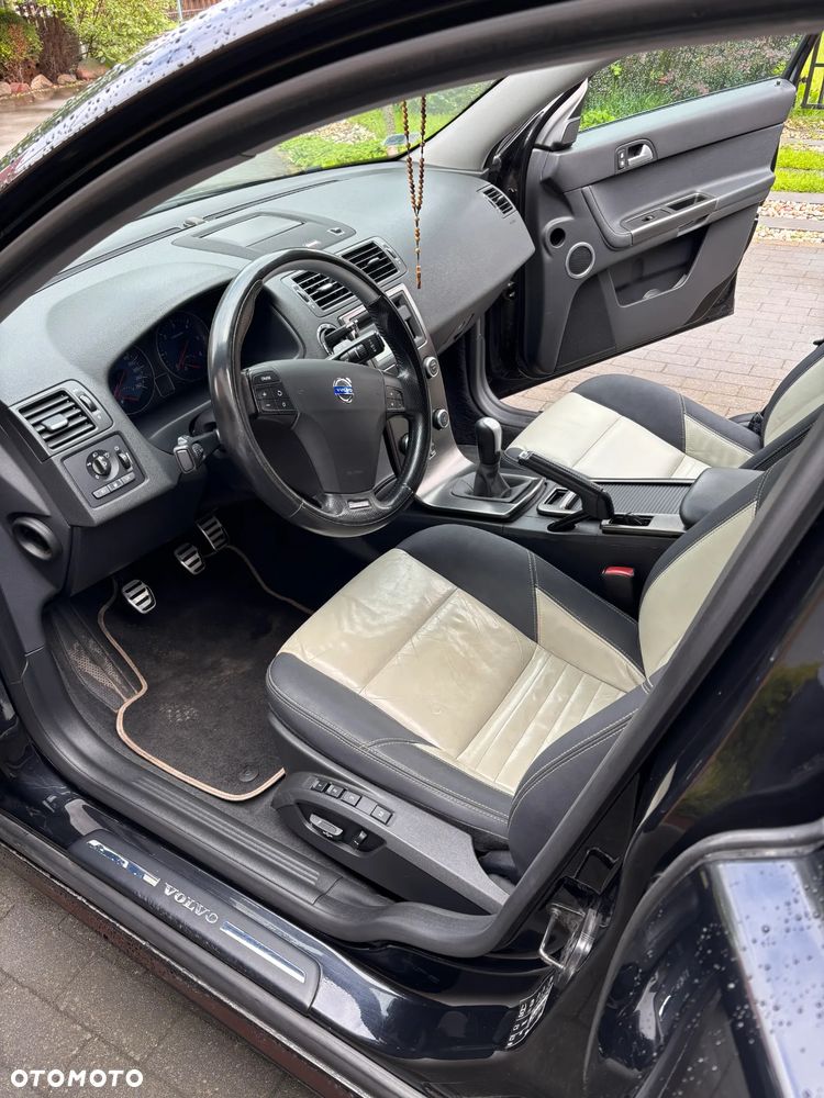 Volvo V50 D5 R-Design Summum - 14