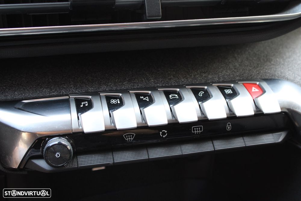Peugeot 5008 PureTech 130 EAT8 Stop & Start Allure - 25