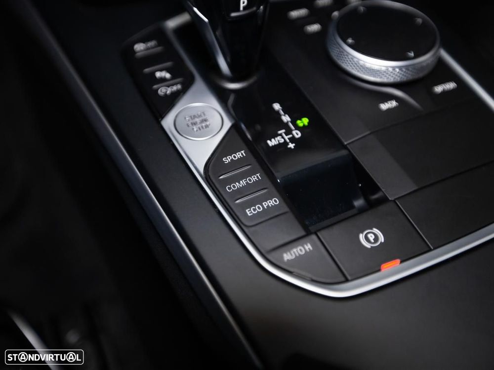 BMW 216 Gran Coupé d Advantage - 27