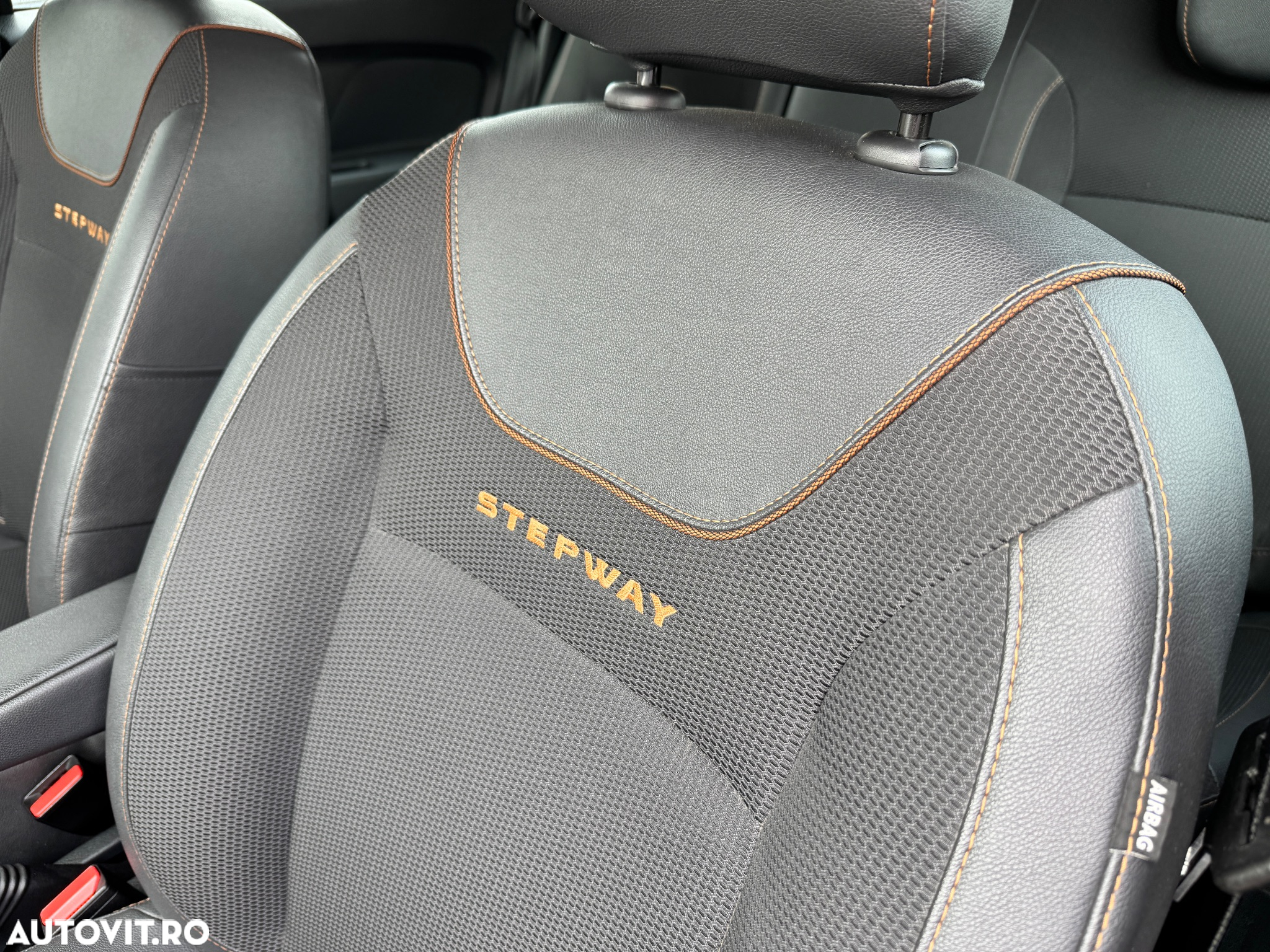 Dacia Logan Stepway MCV 0.9 TCe Prestige - 9