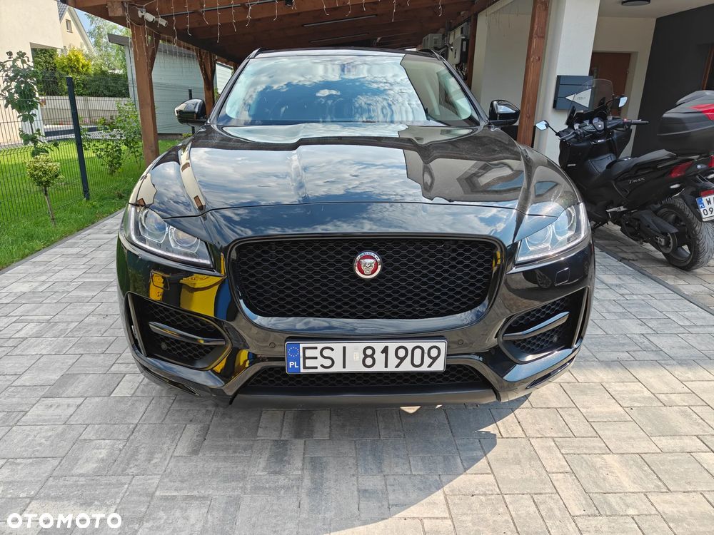 Jaguar F-Pace 2.0 i4D AWD R-Sport - 2