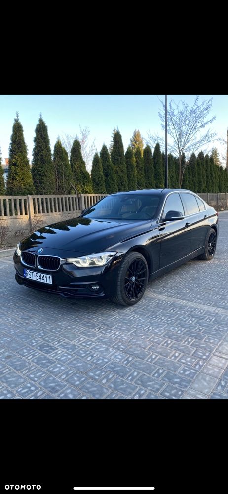 BMW Seria 3 330i xDrive Luxury Line - 1