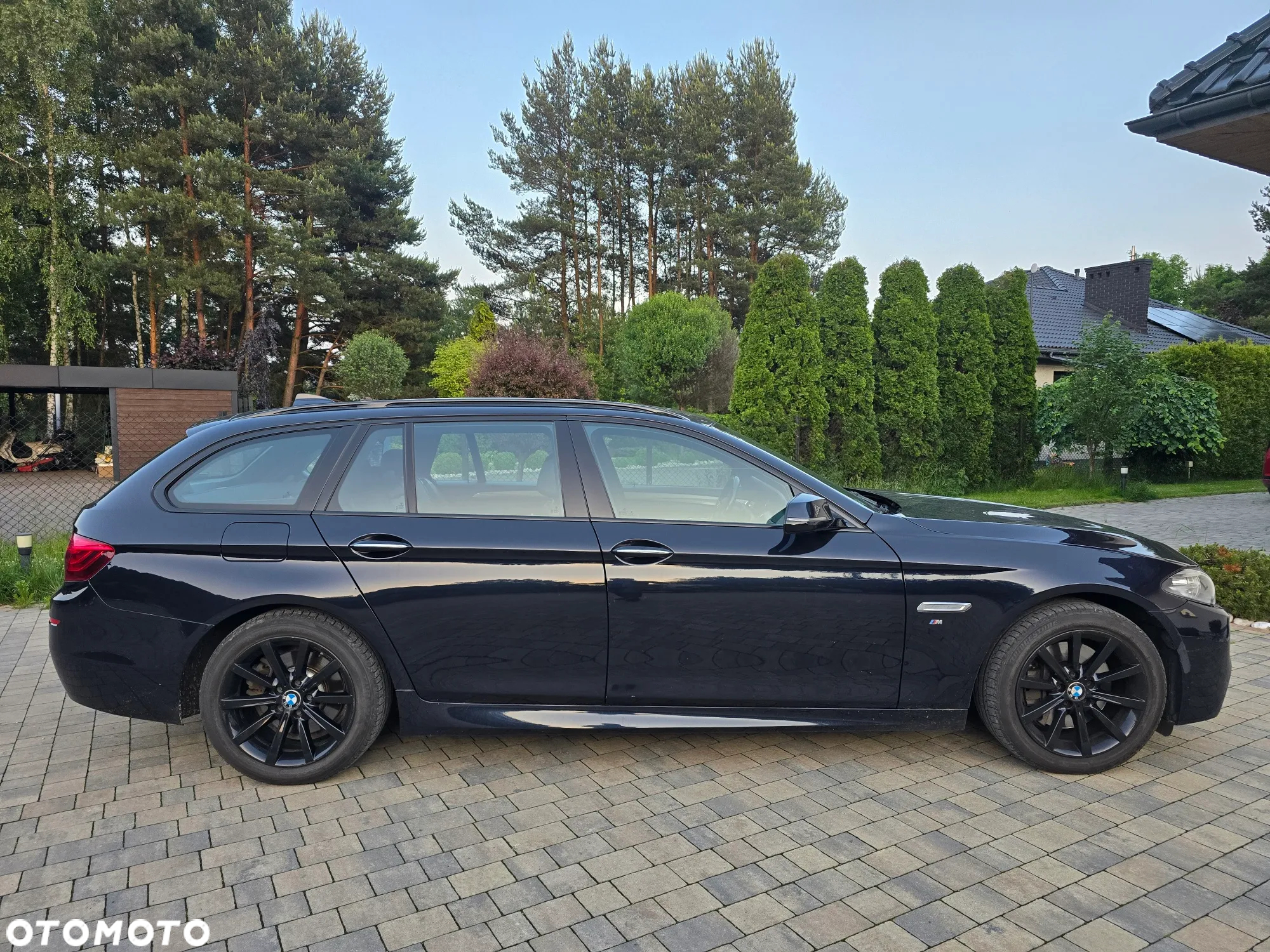 BMW Seria 5 525d xDrive - 8