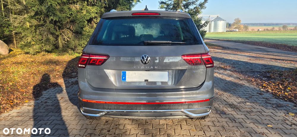 Volkswagen Tiguan - 20