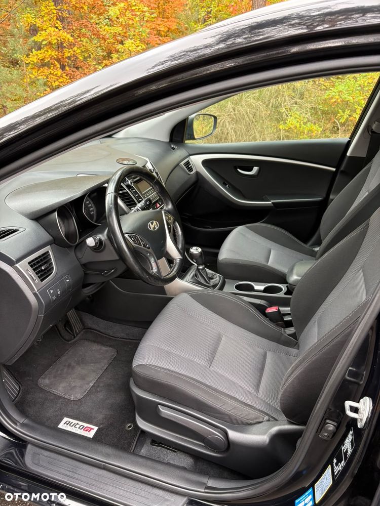Hyundai i30 i30cw 1.6 CRDi Intro Edition - 20