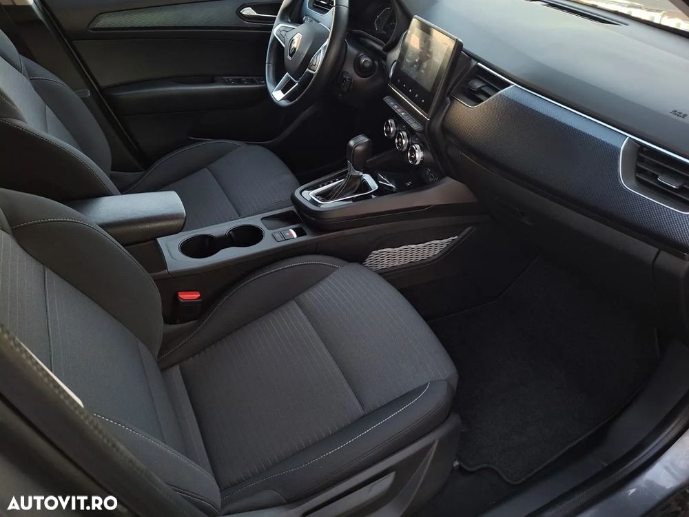 Renault Arkana - 11