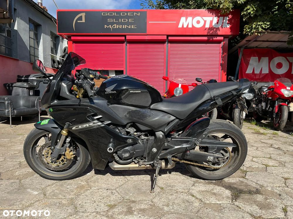 Honda CBR - 2