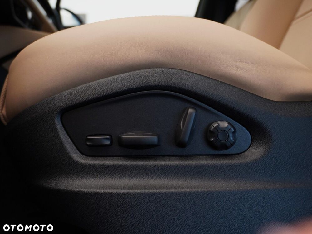 Porsche Cayenne E-Hybrid PHEV Black Edition - 22