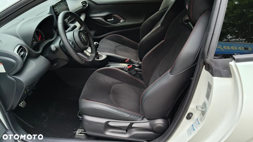 Toyota Yaris GR - 16