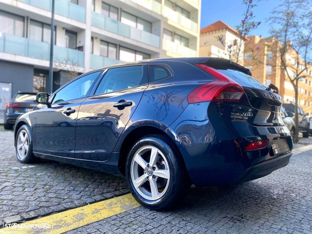 Volvo V40 1.6 D2 Momentum - 9