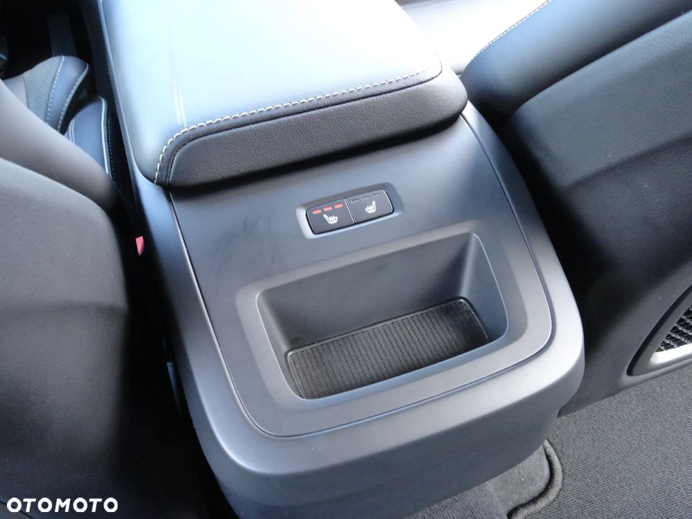 Volvo XC 60 B4 D Geartronic RDesign - 14