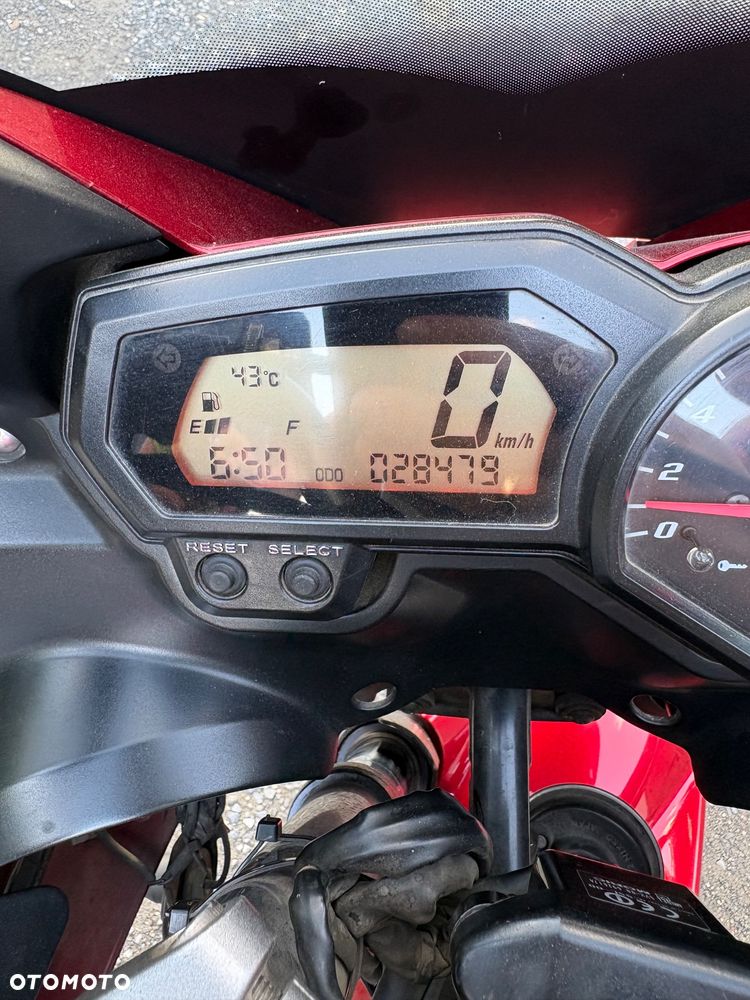 Yamaha FZ6 - 8