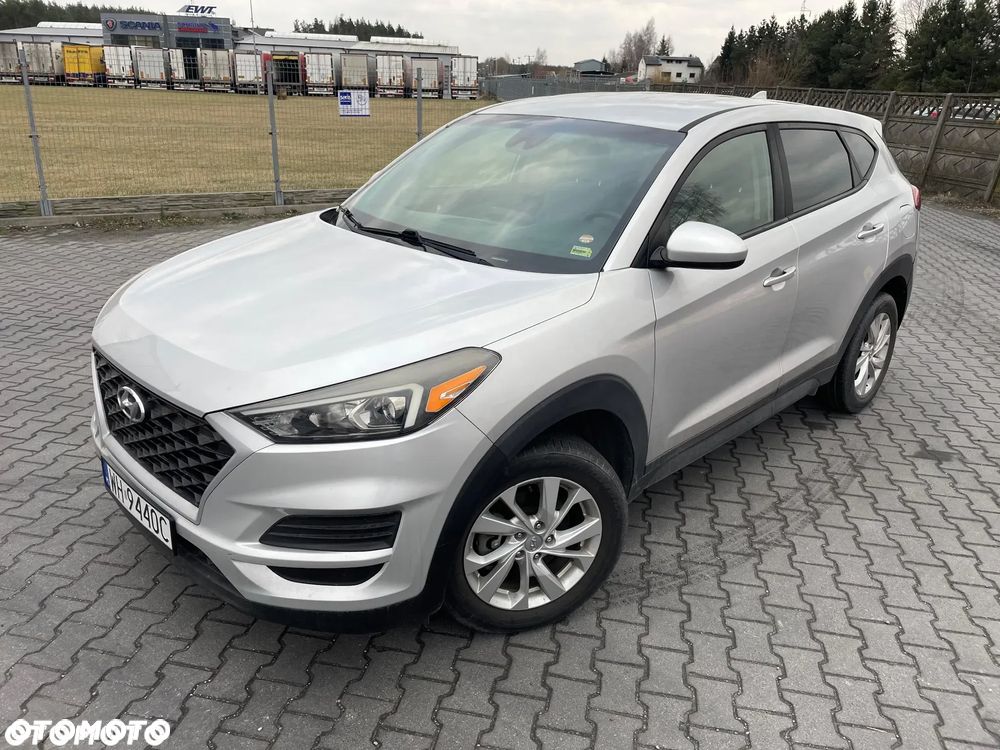 Hyundai Tucson - 2