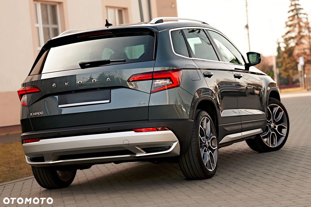 Skoda Karoq 2.0 TDI SCR 4x4 DSG Scout - 18