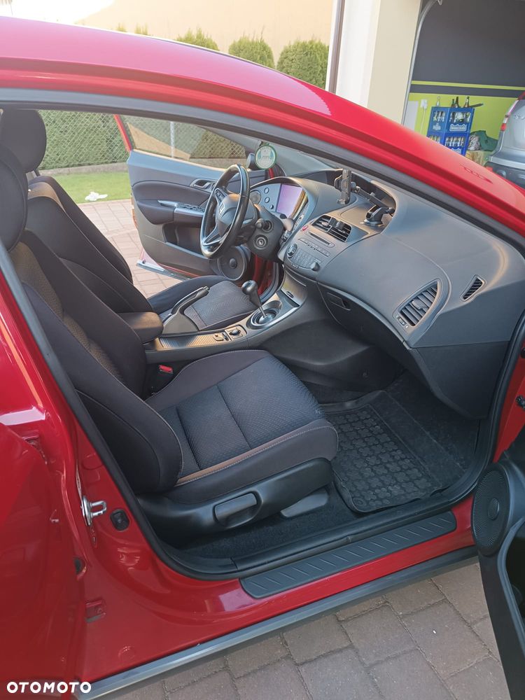 Honda Civic 1.8i-VTEC Sport - 9