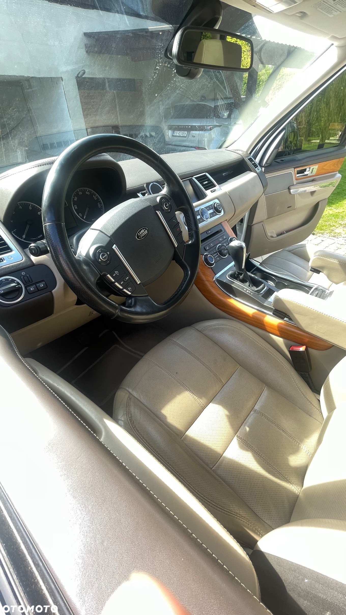 Land Rover Inny - 14