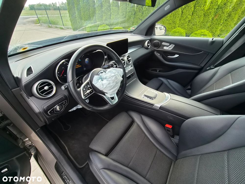 Mercedes-Benz GLC 220 d 4Matic 9G-TRONIC - 11