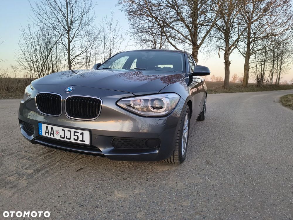 BMW Seria 1 118i - 12