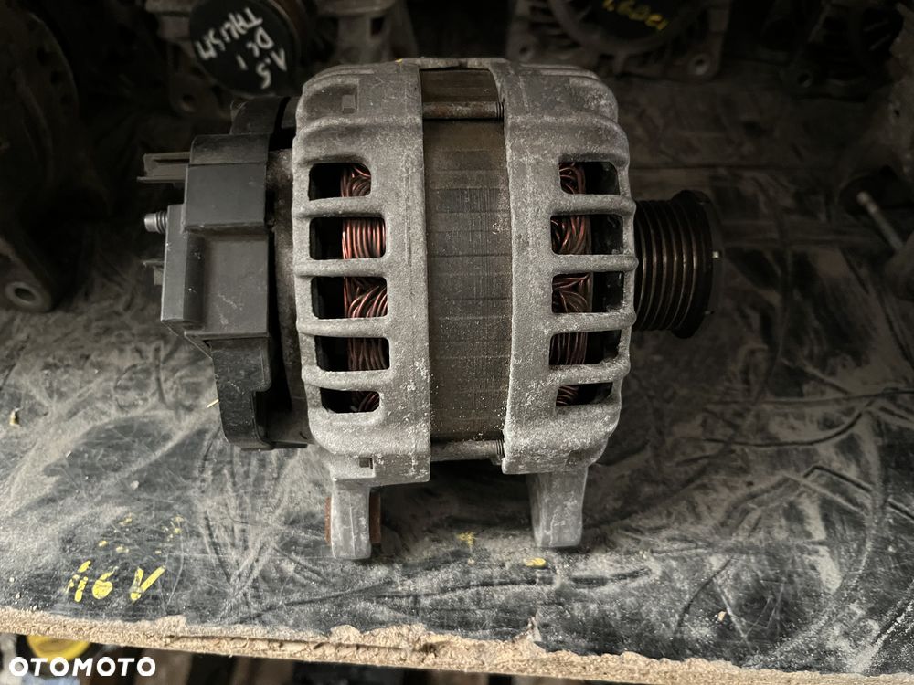 Alternator 1.6 DCI Renault Talisman 231004BE0B - 3