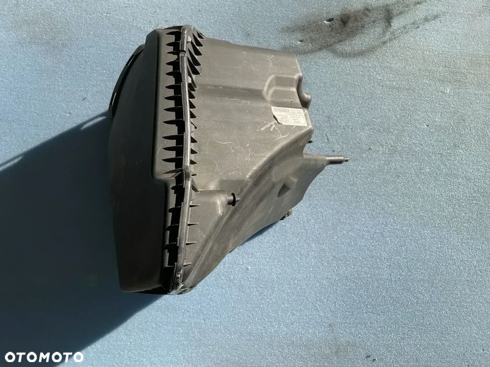 Audi A6 A7 obudowa filtra powietrza 4G0133838AC - 2