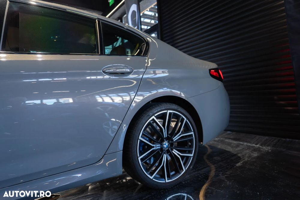BMW Seria 5 540i xDrive Aut. - 11