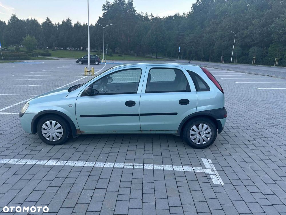 Opel Corsa - 3