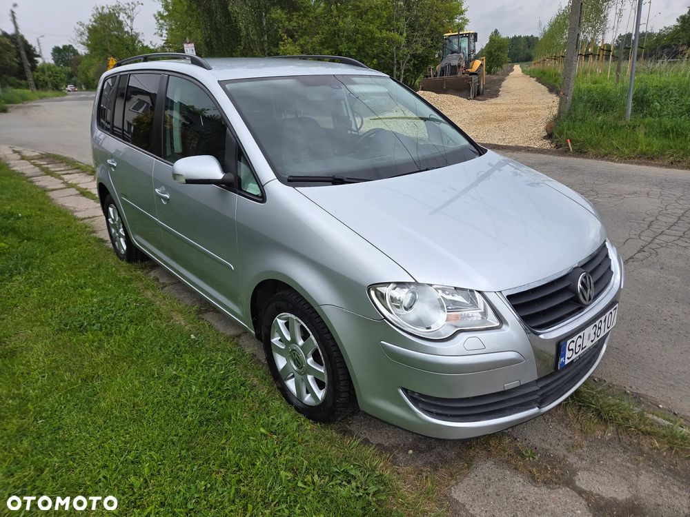 Volkswagen Touran 1.6 United - 2