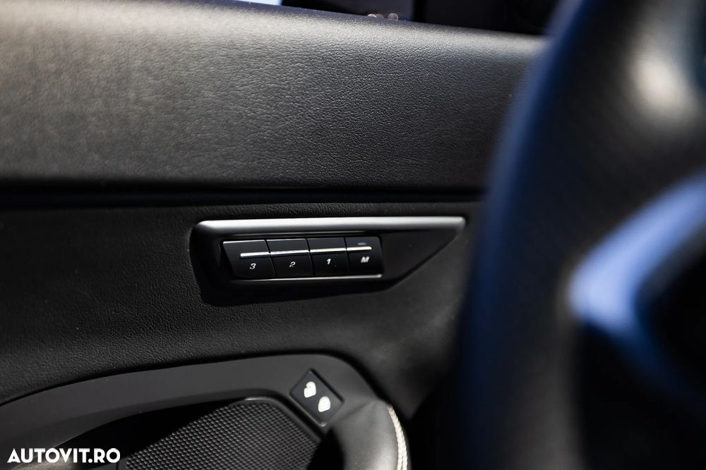 Jaguar E-Pace D165 R-Dynamic SE - 17