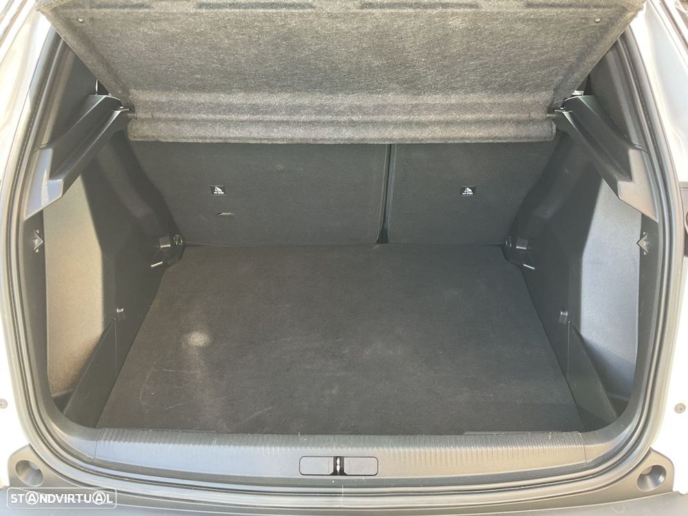Peugeot 2008 1.2 PureTech Active Pack - 18