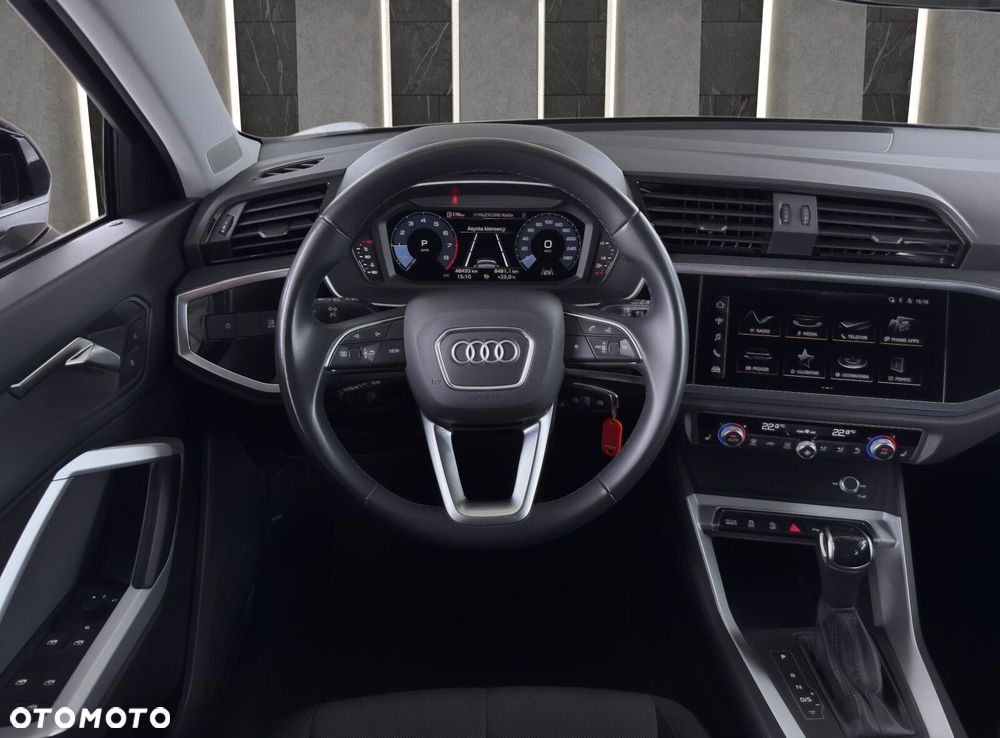 Audi Q3 Sportback - 13