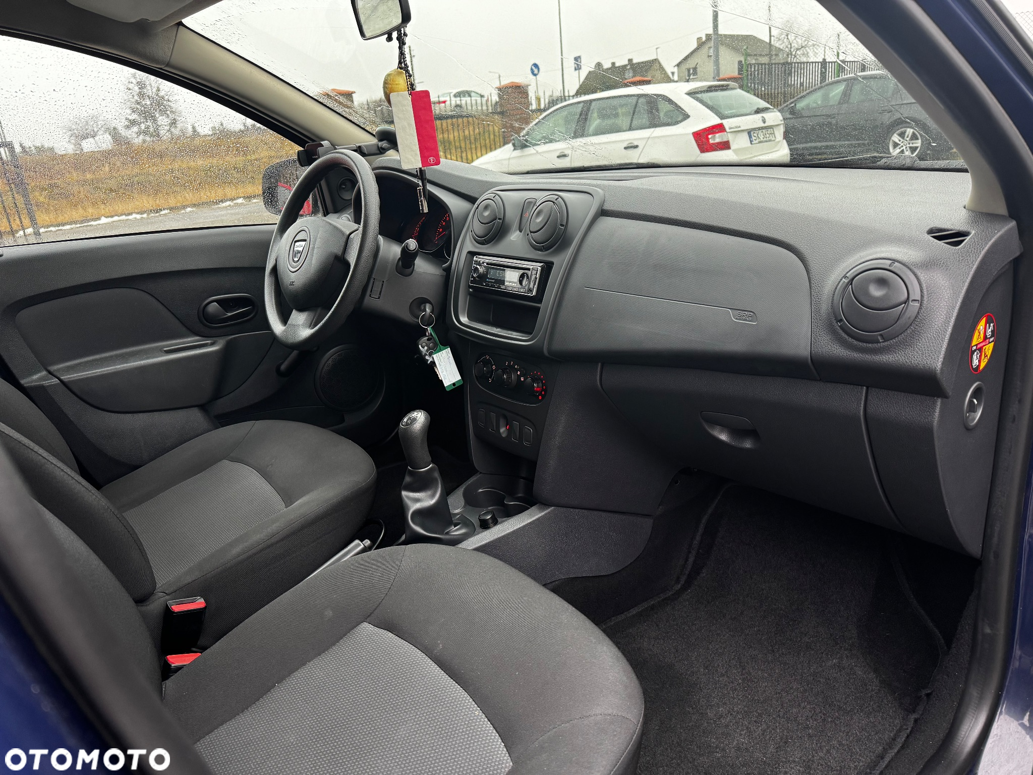 Dacia Logan MCV 1.2 16V 75 Ambiance - 28