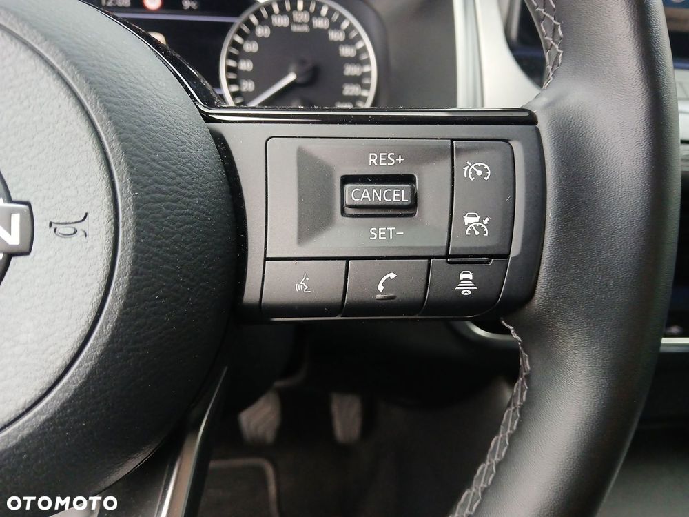 Nissan Qashqai - 27
