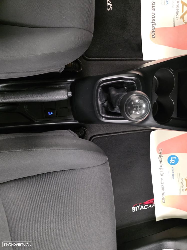 Toyota Yaris 1.4 D-4D ACtive+AC - 56