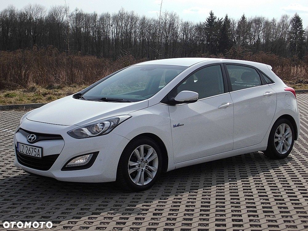 Hyundai i30 1.6 CRDi Fifa World Cup Edition - 28
