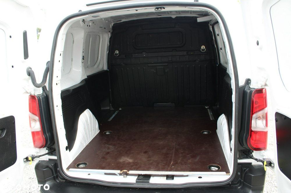 Opel Combo - 13