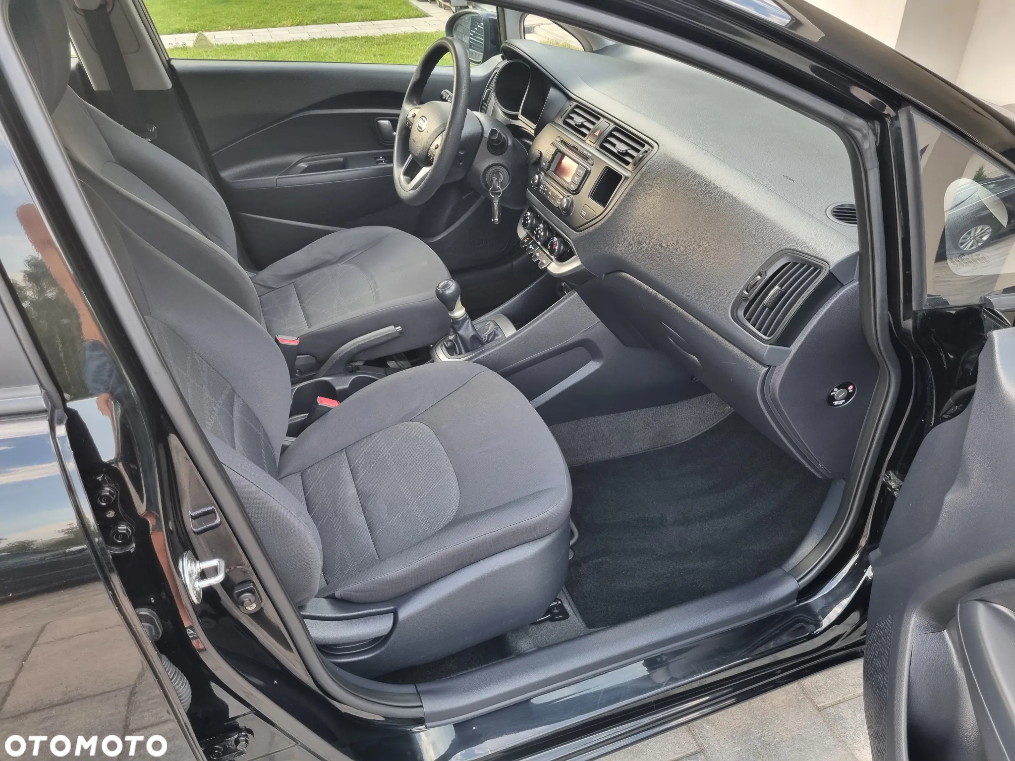 Kia Rio 1.2 Dream-Team Edition - 16