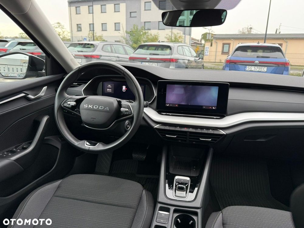 Skoda Octavia 1.5 TSI mHEV Selection DSG - 26