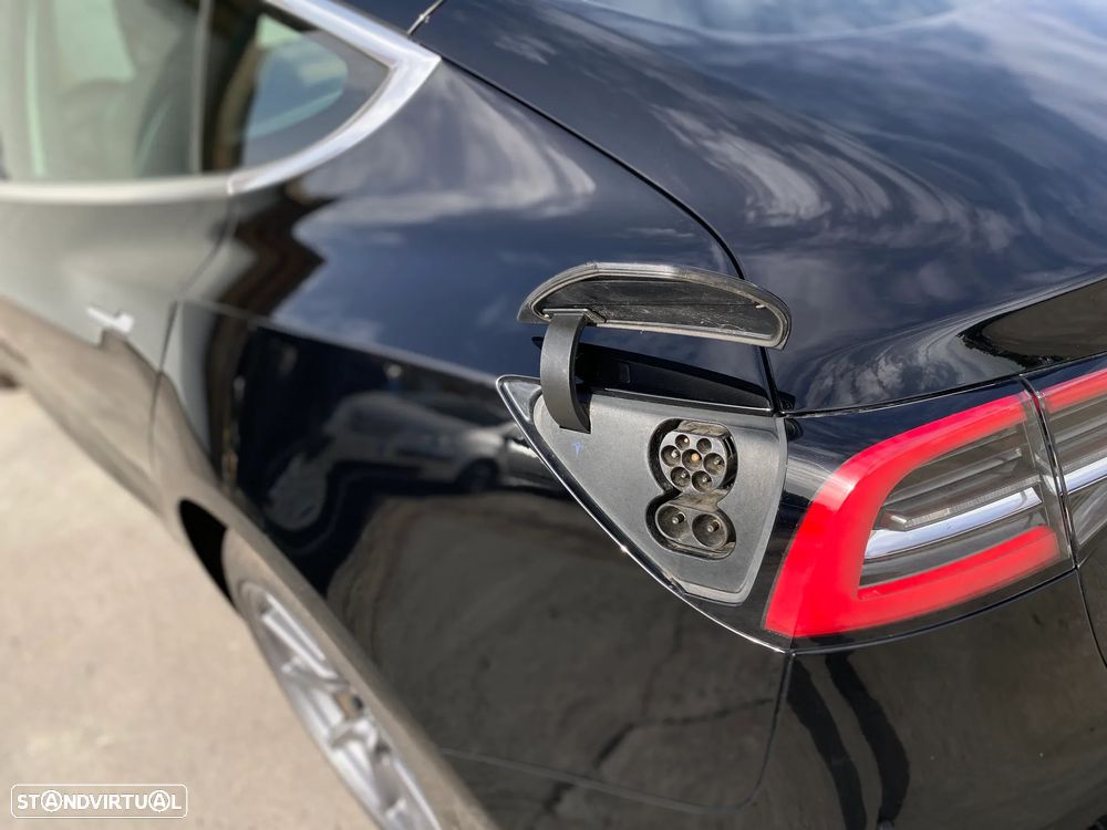 Tesla Model 3 Long Range AWD Dual Motor - 11