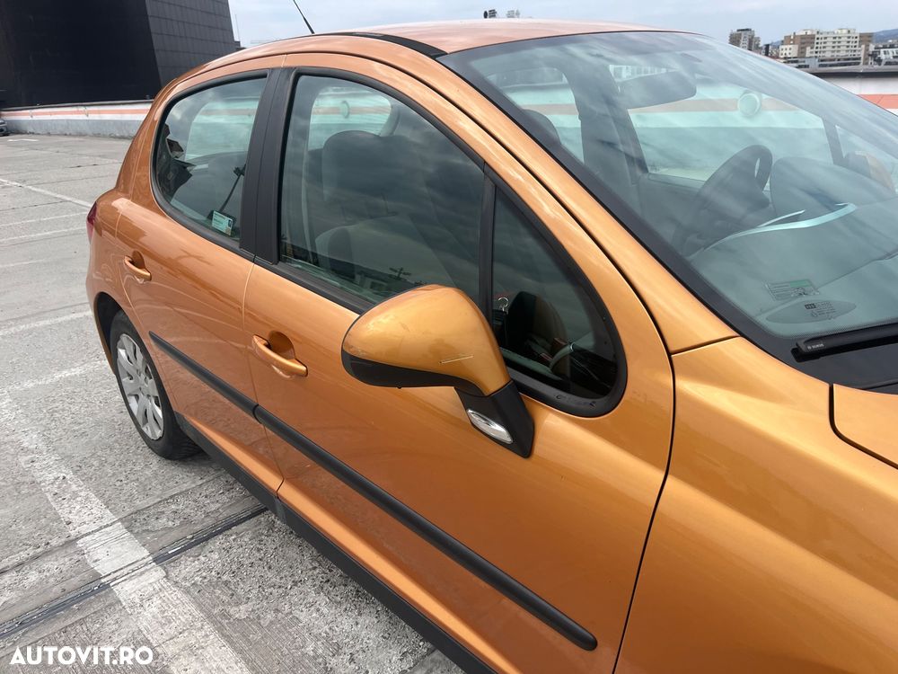 Peugeot 207 1.4 HDI FAP Active - 13